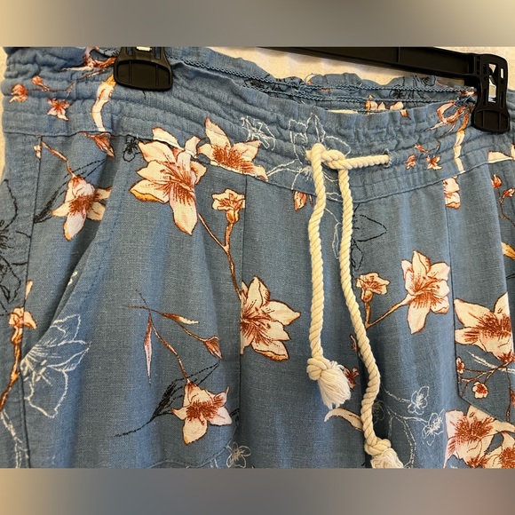 Roxy Floral Oceanside Flared Pants - Picture 4 of 7